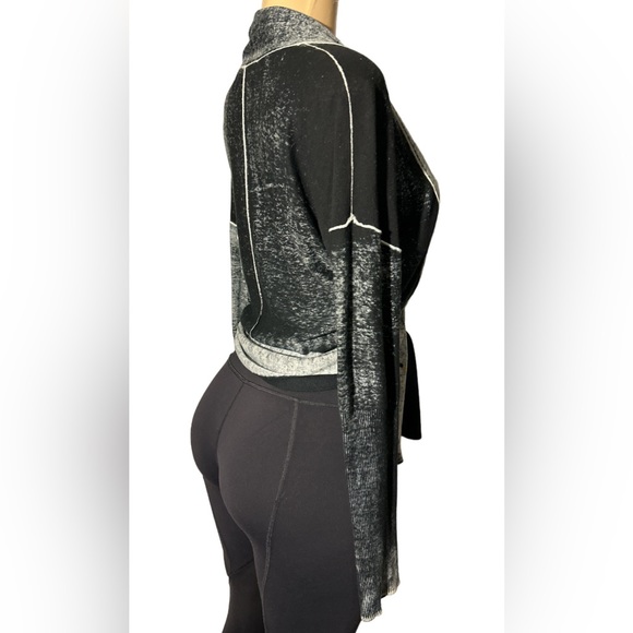 525 America Crop Gray Cardigan Sweater Front Tie - Picture 9 of 14